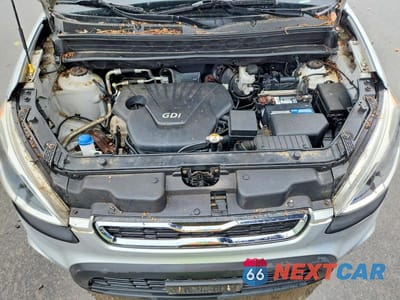 Zdjęcie 11 z 12 samochodu: 2012 KIA SOUL BASE VIN:KNDJT2A50C7377991 - miniatura