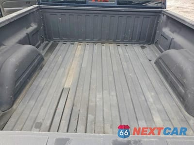 Zdjęcie 10 z 12 samochodu: 2006 CHEVROLET SILVERADO C1500 VIN:3GCEC14Z96G239529 - miniatura