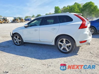 Drugie zdjęcie samochodu z przodu: 2013 VOLVO XC60 T6 VIN:YV4902DZ2D2456665 - miniatura
