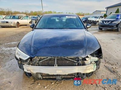 Piąte zdjęcie samochodu w środku: 2017 AUDI A3 PREMIUM VIN:WAUAUHFF5H1034022 - miniatura