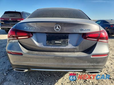 Zdjęcie 6 z 12 samochodu: 2022 MERCEDES-BENZ A 220 4MATIC VIN:W1K3G4FB3NJ365577 - miniatura