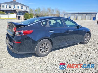 Trzecie zdjęcie samochodu z tyłu: 2019 KIA OPTIMA LX VIN:5XXGT4L37KG281895 - miniatura