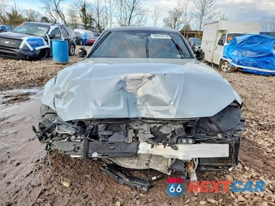Piąte zdjęcie samochodu w środku: 2022 BMW M3 COMPETITION VIN:WBS43AY08NFL74730 - miniatura