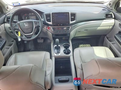 Zdjęcie 8 z 13 samochodu: 2018 HONDA PILOT EXL VIN:5FNYF5H57JB010154 - miniatura