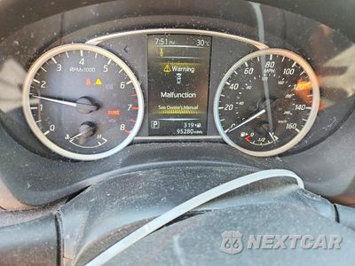 Zdjęcie 9 z 12 samochodu: 2018 NISS SENTRA VIN:3N1AB7APXJL654630 - miniatura