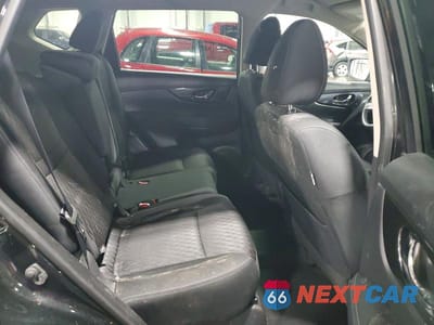Zdjęcie 10 z 12 samochodu: 2018 NISSAN ROGUE SV VIN:KNMAT2MV9JP505637 - miniatura