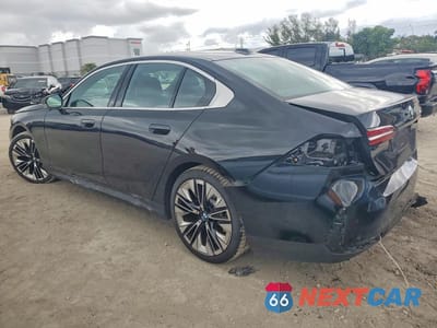 Drugie zdjęcie samochodu z przodu: 2024 BMW 530 I VIN:WBA43FJ07RCR11493 - miniatura