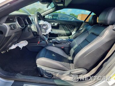 Zdjęcie 7 z 12 samochodu: 2023 FORD MUSTANG VIN:1FATP8UHXP5103968 - miniatura