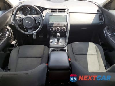 Zdjęcie 8 z 12 samochodu: 2019 JAGUAR E-PACE VIN:SADFK2FX5K1Z64549 - miniatura