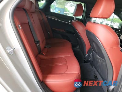 Zdjęcie 10 z 12 samochodu: 2025 KIA K5 GT-LINE VIN:KNAG64J7XS5353512 - miniatura