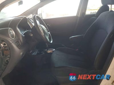 Zdjęcie 7 z 12 samochodu: 2016 NISSAN VERSA NOTE SV VIN:3N1CE2CP7GL402844 - miniatura