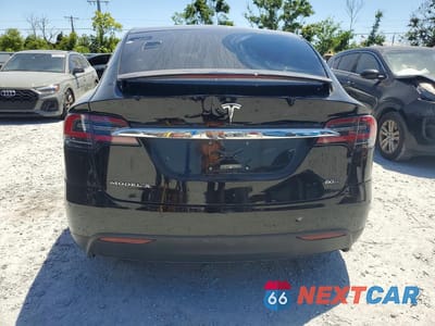 Zdjęcie 6 z 14 samochodu: 2016 TESLA MODEL X VIN:5YJXCBE28GF018074 - miniatura