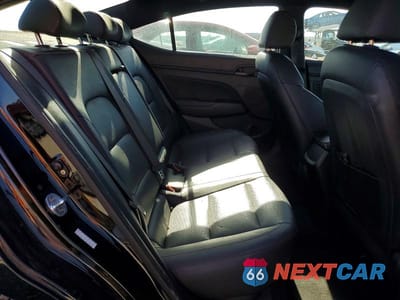 Zdjęcie 10 z 11 samochodu: 2018 HYUNDAI ELANTRA SPORT VIN:KMHD04LB3JU520026 - miniatura