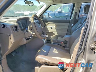 Zdjęcie 7 z 13 samochodu: 2008 JEEP PATRIOT SPORT VIN:1J8FF28W38D504570 - miniatura