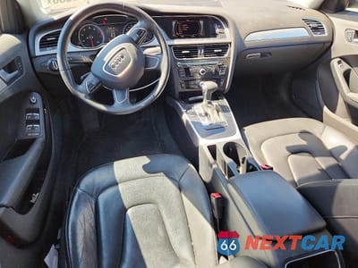 Zdjęcie 8 z 12 samochodu: 2014 AUDI A4 PREMIUM VIN:WAUAFAFL4EN045279 - miniatura