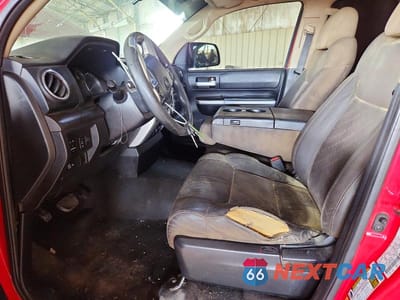 Zdjęcie 7 z 12 samochodu: 2014 TOYOTA TUNDRA SR5 VIN:5TFUW5F14EX354051 - miniatura