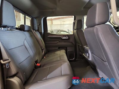 Zdjęcie 10 z 12 samochodu: 2025 CHEVROLET SILVERADO K1500 LT VIN:1GCUKDED7SZ263096 - miniatura