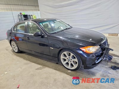 Czwarte zdjęcie samochodu z boku: 2008 BMW 335 I VIN:WBAVB735X8VF51292 - miniatura