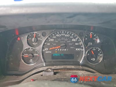 Zdjęcie 9 z 13 samochodu: 2012 CHEVROLET EXPRESS G3500 UTILITY / SERVICE VAN VIN:1GCZGTBG7C1175522 - miniatura