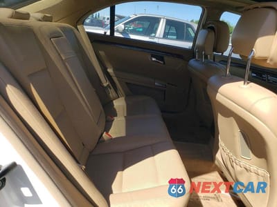 Zdjęcie 10 z 12 samochodu: 2013 MERCEDES-BENZ S 550 VIN:WDDNG7DB2DA503881 - miniatura