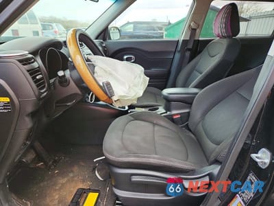 Zdjęcie 7 z 12 samochodu: 2016 KIA SOUL BASE VIN:KNDJN2A29G7317097 - miniatura