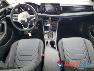 Zdjęcie 8 z 12 samochodu: 2025 VOLKSWAGEN JETTA SEL VIN:3VWGX7BU1SM078402 - miniatura