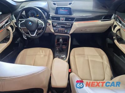 Zdjęcie 8 z 12 samochodu: 2018 BMW X1 SDRIVE28I VIN:WBXHU7C37J5L08554 - miniatura