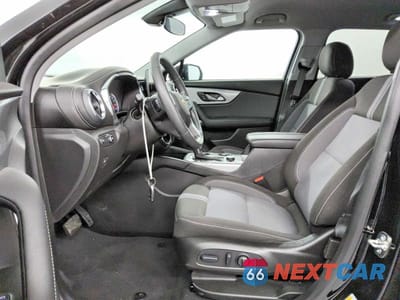 Zdjęcie 7 z 13 samochodu: 2026 CHEVROLET BLAZER 2LT VIN:3GNKBCR48TS140862 - miniatura