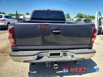Zdjęcie 6 z 12 samochodu: 2005 CHEVROLET SILVERADO C1500 VIN:2GCEC19T151171755 - miniatura