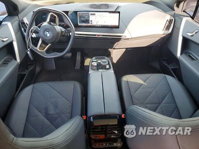 Zdjęcie 8 z 13 samochodu: 2024 BMW IX XDRIVE50 VIN:WB523CF04RCR06118 - miniatura