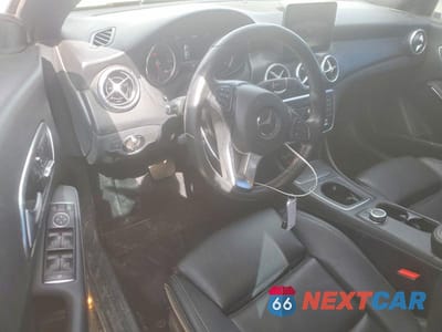 Zdjęcie 8 z 13 samochodu: 2018 MERCEDES-BENZ CLA 250 4MATIC VIN:WDDSJ4GB3JN510325 - miniatura