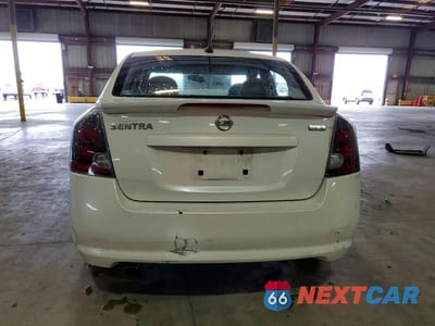 Zdjęcie 6 z 13 samochodu: 2012 NISSAN SENTRA 2.0 VIN:3N1AB6AP3CL675171 - miniatura