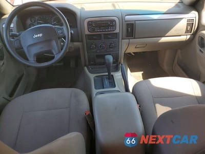 Zdjęcie 8 z 12 samochodu: 2003 JEEP GRAND CHEROKEE LAREDO VIN:1J4GX48S23C571834 - miniatura
