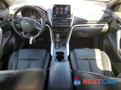 Zdjęcie 8 z 12 samochodu: 2022 MITSUBISHI ECLIPSE CROSS SE VIN:JA4ASWAA9NZ057030 - miniatura