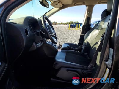 Zdjęcie 7 z 11 samochodu: 2017 JEEP COMPASS LATITUDE VIN:1C4NJCEA8HD115391 - miniatura