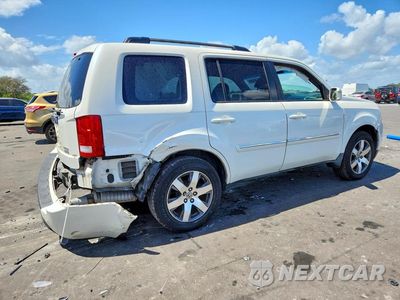 Trzecie zdjęcie samochodu z tyłu: 2013 HONDA PILOT TOURING VIN:5FNYF4H98DB035808 - miniatura