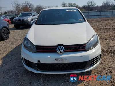 Piąte zdjęcie samochodu w środku: 2014 VOLKSWAGEN GTI VIN:WVWHD7AJXEW002902 - miniatura