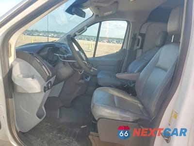 Zdjęcie 7 z 13 samochodu: 2019 FORD TRANSIT T-150 VIN:1FTYE1YM1KKA37289 - miniatura