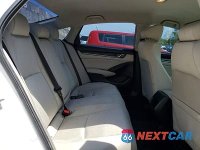 Zdjęcie 10 z 13 samochodu: 2018 HONDA ACCORD LX VIN:1HGCV1F12JA262037 - miniatura