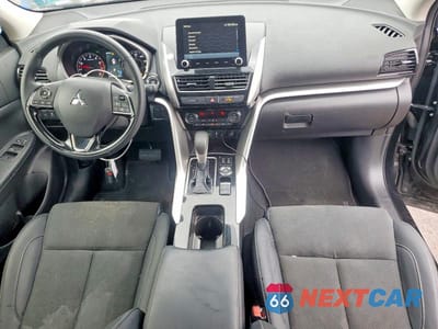 Zdjęcie 8 z 13 samochodu: 2025 MITSUBISHI ECLIPSE CROSS SE VIN:JA4ATWAA7SZ045094 - miniatura