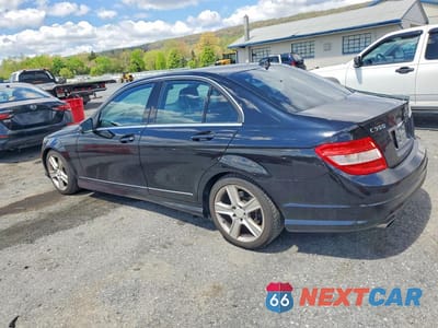 Drugie zdjęcie samochodu z przodu: 2010 MERCEDES-BENZ C 300 4MATIC VIN:WDDGF8BB4AR105699 - miniatura
