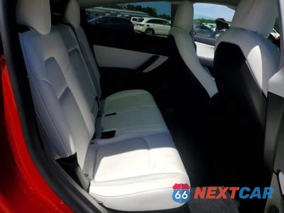 Zdjęcie 10 z 12 samochodu: 2021 TESLA MODEL Y VIN:5YJYGDEE0MF061334 - miniatura