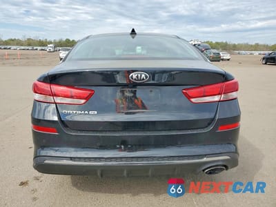 Zdjęcie 6 z 12 samochodu: 2019 KIA OPTIMA LX VIN:5XXGT4L32KG325365 - miniatura