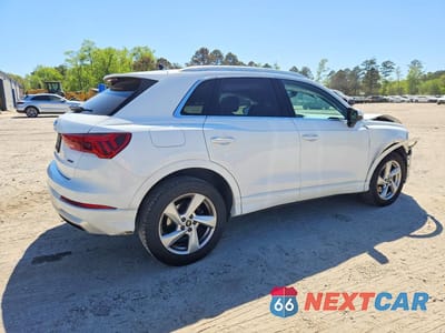 Trzecie zdjęcie samochodu z tyłu: 2021 AUDI Q3 PREMIUM 40 VIN:WA1AUCF32M1090418 - miniatura