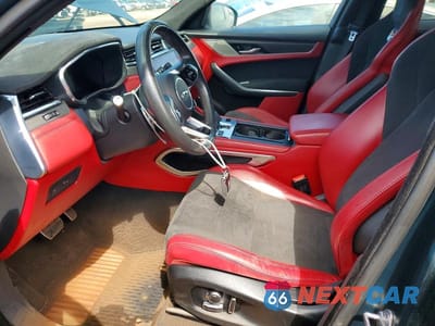 Zdjęcie 7 z 11 samochodu: 2022 JAGUAR F-PACE SVR VIN:SADCZ2EE0NA696240 - miniatura