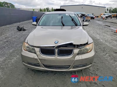 Piąte zdjęcie samochodu w środku: 2008 BMW 328 I SULEV VIN:WBAVC535X8F010574 - miniatura