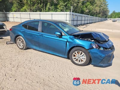 Czwarte zdjęcie samochodu z boku: 2025 TOYOTA CAMRY LE VIN:4T1DAACK3SU207104 - miniatura