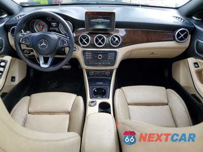 Zdjęcie 8 z 12 samochodu: 2016 MERCEDES-BENZ CLA 250 4MATIC VIN:WDDSJ4GB5GN389757 - miniatura