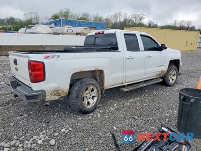 Trzecie zdjęcie samochodu z tyłu: 2015 CHEVROLET SILVERADO K1500 LT VIN:1GCVKREC2FZ172123 - miniatura