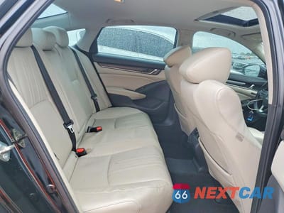 Zdjęcie 10 z 13 samochodu: 2018 HONDA ACCORD TOURING HYBRID VIN:1HGCV3F99JA009377 - miniatura